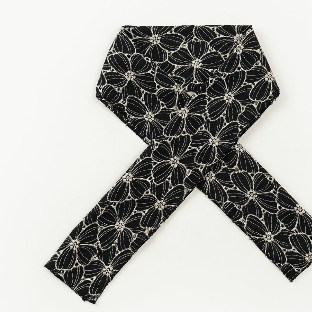 ＜木綿の刺繍お半衿＞華やぐ衿もと 黒曜石