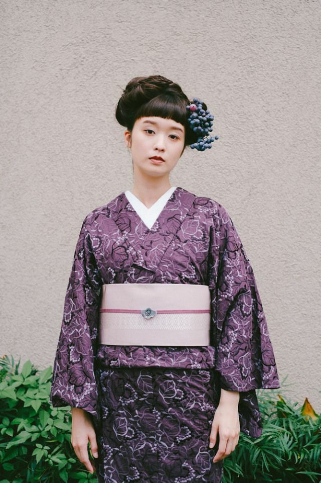 レース刺繍着物＞はんなり&ウツクシ、レース刺繍着物－葡萄－葡萄酒  
