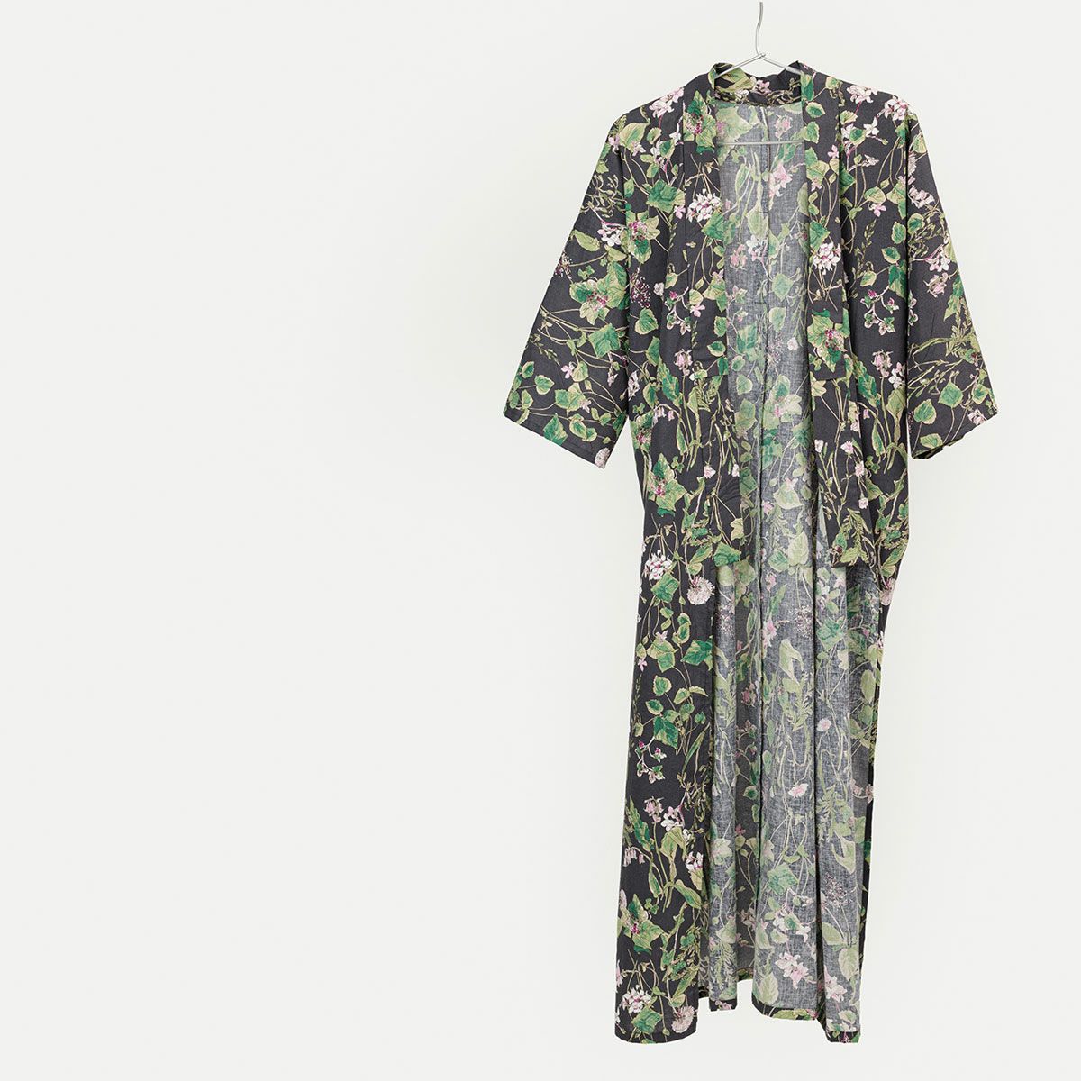 ワンピ襦袢＞筒袖襦袢でキモノ下着はこれ1枚！ハナウタBouquet-墨空(M